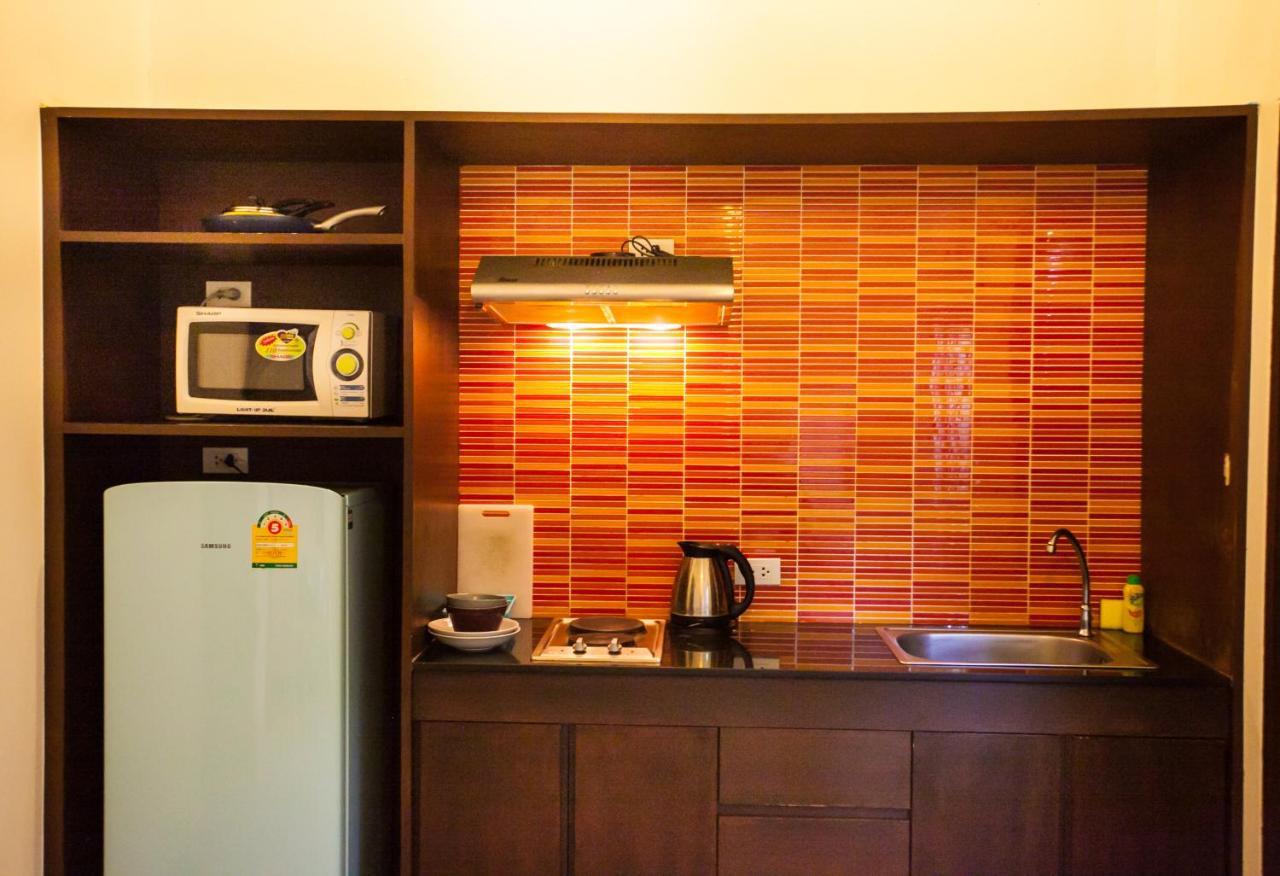 Pamoni Hotel Bãi biển Chaweng Ngoại thất bức ảnh