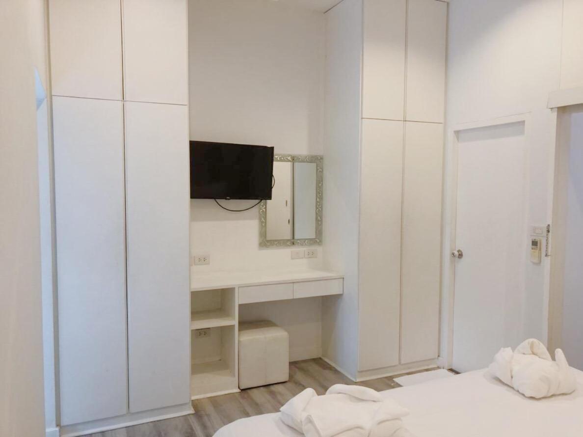 Pamoni Hotel Bãi biển Chaweng Ngoại thất bức ảnh