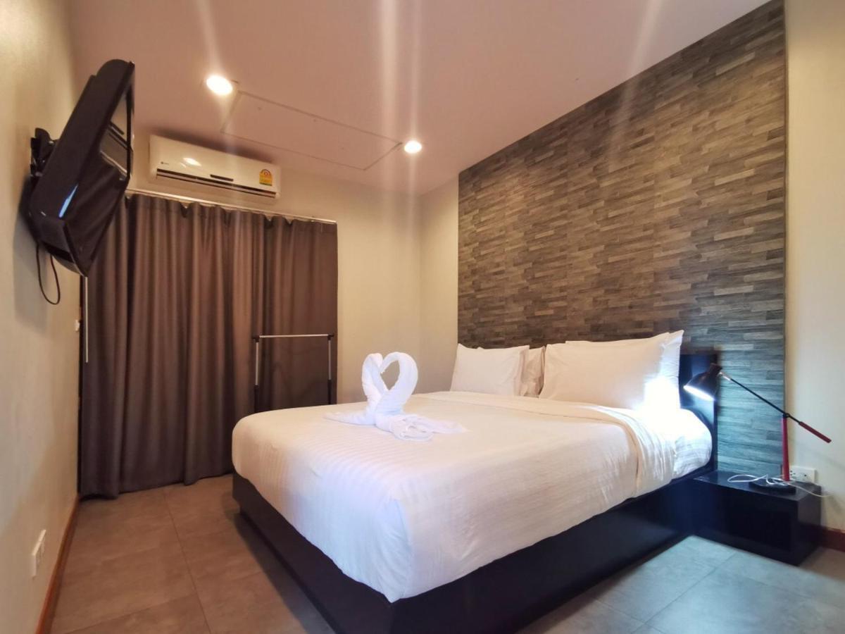 Pamoni Hotel Bãi biển Chaweng Ngoại thất bức ảnh
