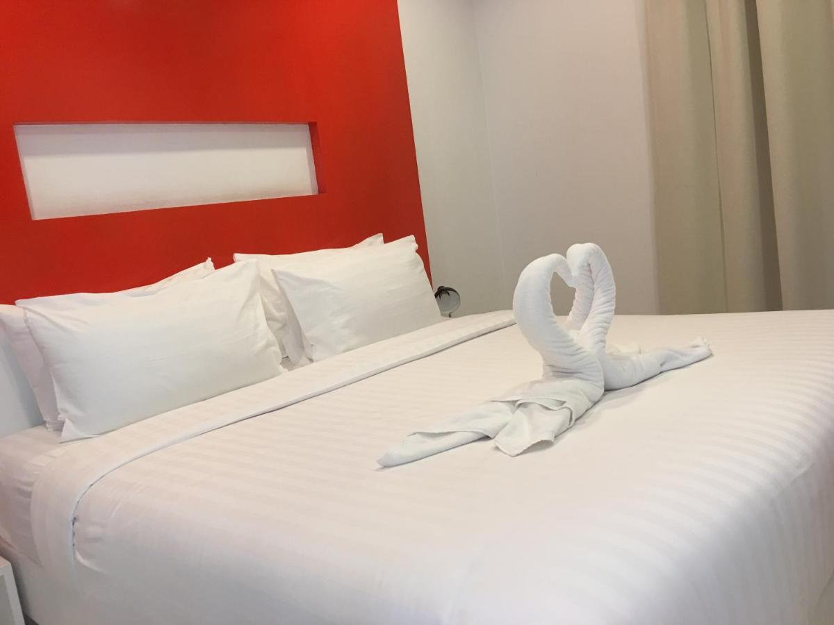 Pamoni Hotel Bãi biển Chaweng Ngoại thất bức ảnh