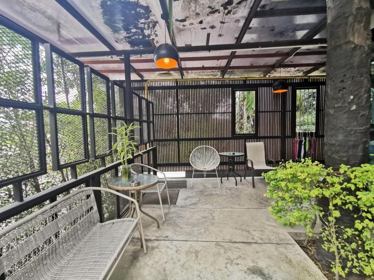 Pamoni Hotel Bãi biển Chaweng Ngoại thất bức ảnh