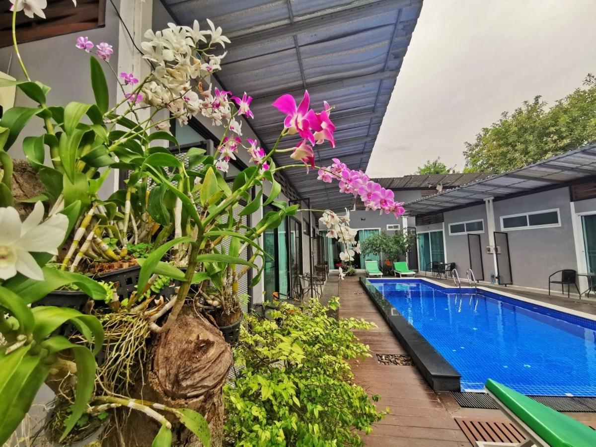 Pamoni Hotel Bãi biển Chaweng Ngoại thất bức ảnh