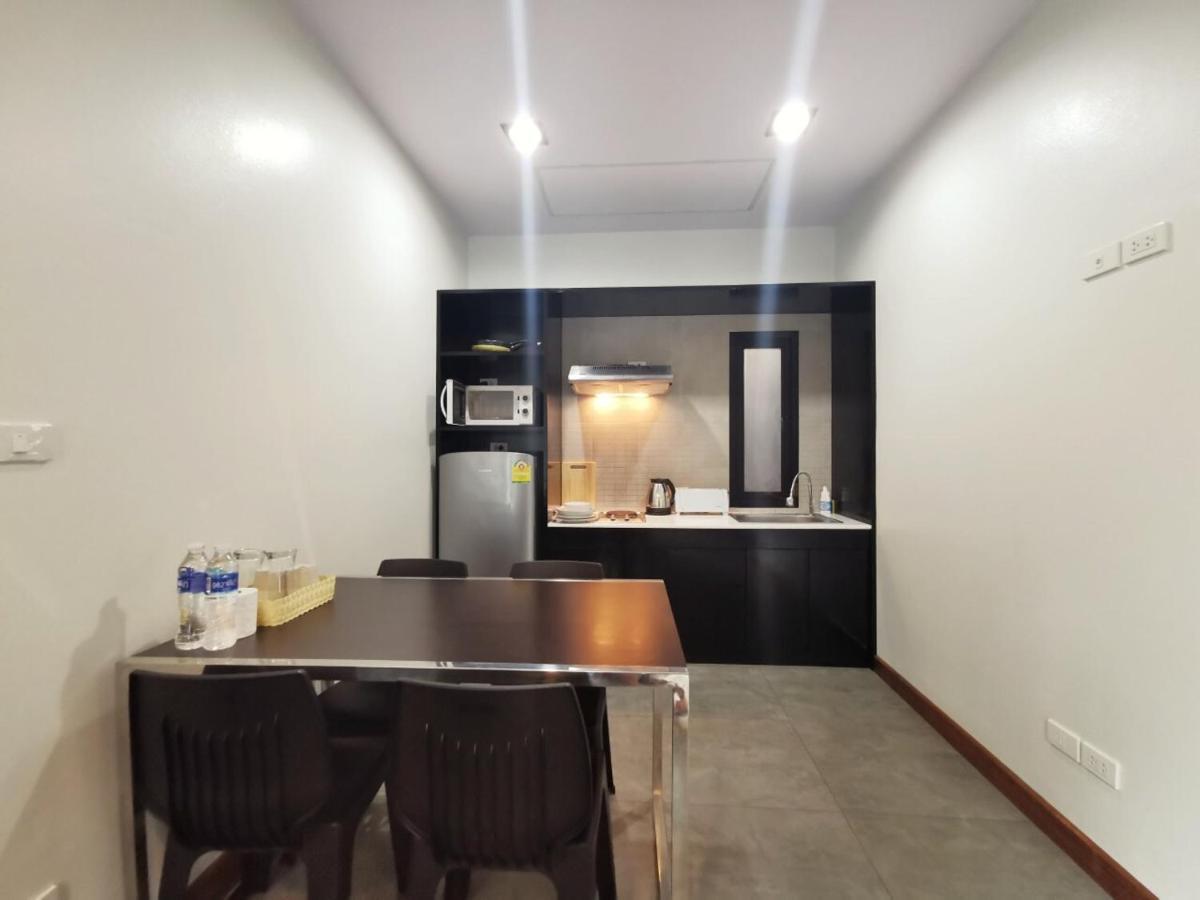Pamoni Hotel Bãi biển Chaweng Ngoại thất bức ảnh